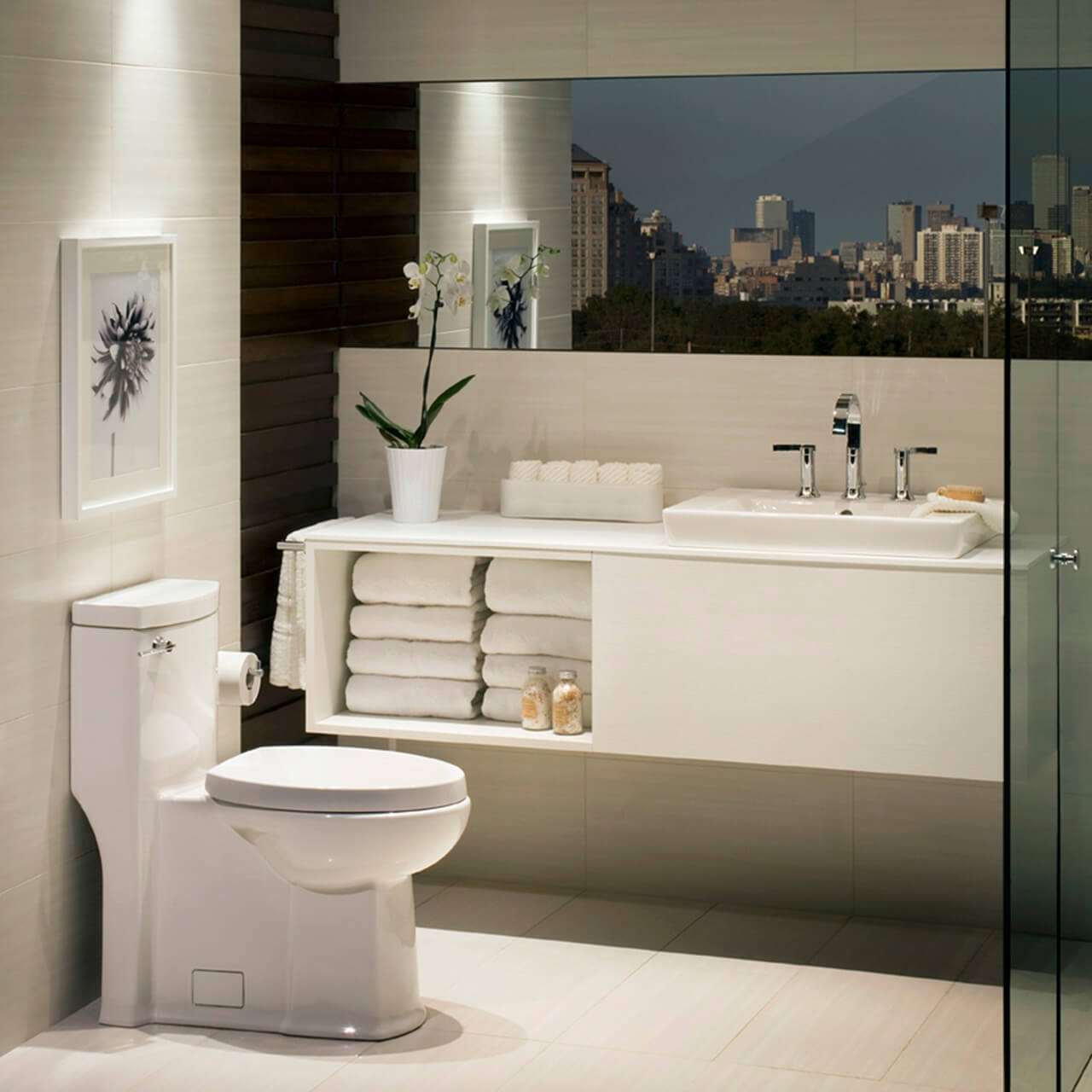 American Standard Boulevard FloWise Right Height Elongated One-Piece 1.28 gpf Toilet with Right Hand Trip Lever