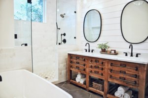 White ceramic bathroom in Chicago
