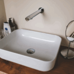 The Benefits of Touchless Bathroom Fixtures for Modern Homes Bathrooms